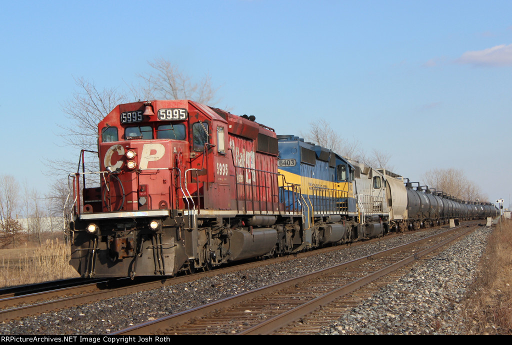 CP 5995, ICE 6403 & CITX 3082